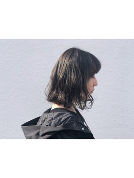 シームリー 千田町店(Seemly) ブルーベージュ