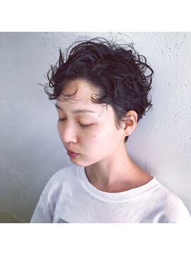 ソルトウォーター 南堀江(SALT WATER) short