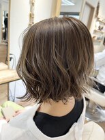 ネウィ 京橋(newi)&nbsp;【uta*_girls】　ｙｏｋｏ　ボブ　ベージュ　アッシュベージュ