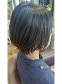 ナチュラルショートボブ
