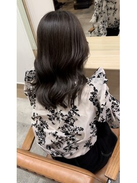 シェノン 武庫之荘(CHAINON) 黒髪/グレージュカラー/ボブウルフ/ココアベージュ/髪質改善