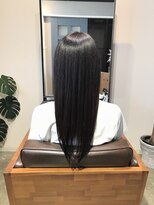 ワ ヘアー(wa-hair)&nbsp;地毛カラーメテオ髪質改善×サラ艶ロング×ステップボーンカット