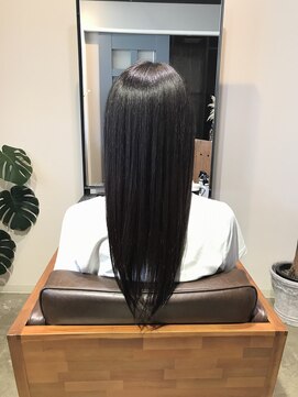 ワ ヘアー(wa-hair) 地毛カラーメテオ髪質改善×サラ艶ロング×ステップボーンカット
