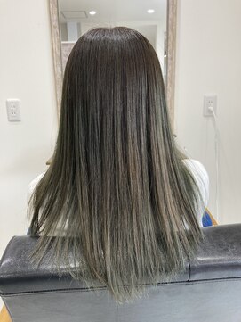 プリュム(PLUME) 赤みを赤みを抑えたマット系カラー