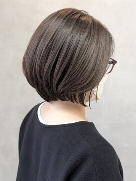 メグロ 相模大野(MEGURO) 白髪ぼかし/ミニウルフ/チェリーブラウン/ホワイトグレージュ106