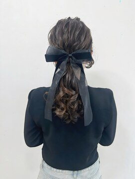 ルノンルージュ(Renon Rouge) ローポニーテール