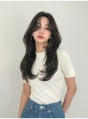ヨシンモリ×くびれロングで叶える韓国美人な最強モード