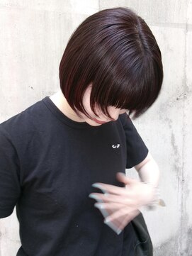 ジュール(JOULE'S) 夏空に映えるレッドカラー