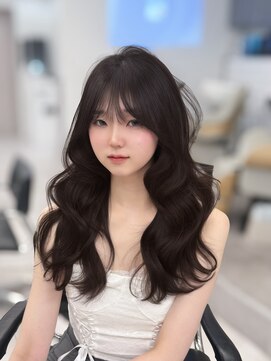 アマトウキョウスマートサロン(AMA TOKYO×Smart Salon) 【SAYAKAスタイル】顔まわり/レイヤーカット/韓国ヘア/小顔