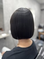 アールフォー 立石(R.4)&nbsp;艶感ワンレングスボブ