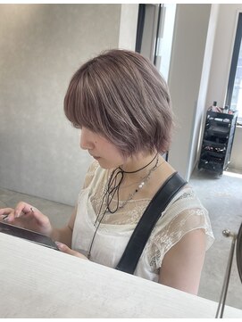 ソワンドゥブレスシエン 堀江店(soin de brace CIEN) pink beige