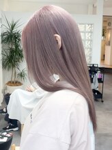 肌馴染み抜群のニュアンスカラー