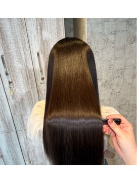 髪質改善ストレート