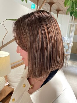 ハイライト×ハイトーンベージュ