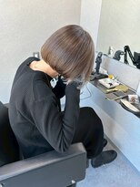 スラッシュアイボリー(SLASH ivory)&nbsp;白髪ぼかし/脱白髪染め/白髪染めハイライト／髪質改善