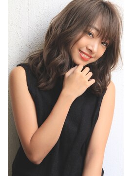チョビー(Chobii) [chobii表参道]738/ヴェールウェーブ/ブルージュ/小顔ヘア/栗原
