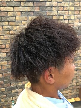 シンズバーバー(SIN'S BARBER) ツーブロツイストパーマ