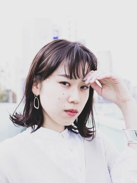 ニーイチイチ(211) 似合わせカットイメチェン/アースカラー/アッシュブラック