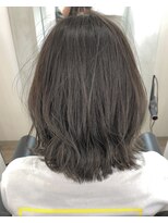 ヘアーサロン トランク(TRUNK)&nbsp;くすみカラー　暗髪ベールカラー　ボブ