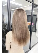 リア 大阪梅田(Ria)&nbsp;～ミルクティーベージュ～ 【Ria 大阪 梅田】