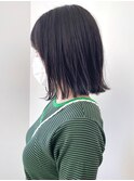 就活グレージュ切りっぱなしボブ