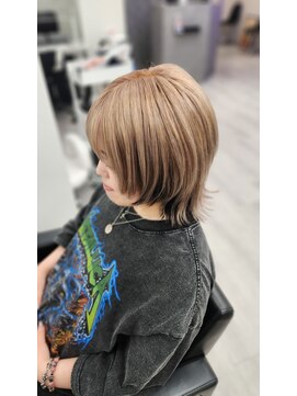 ミステル(MISTEL) ベージュマッシュウルフ