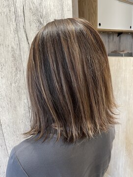 エヌアンドエー せんげん台店(N&A) ☆ハイライト×切りっぱなしボブスタイル☆【せんげん台】