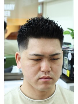 オーディナリーバーバープレース(Ordinary Barber Place) 高円寺/フェザーアップ/スキンフェード