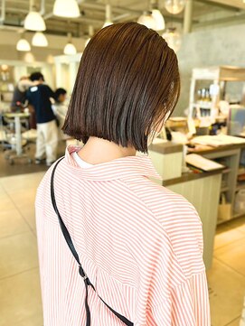 オブジェ シエル(obje't ciel) 【obje’t ciel】切りっぱなし/ショートボブ【暮石　唯】