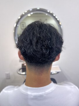 ビィーワンイースト(Be 1 EAST) ツイストスパイラルパーマ