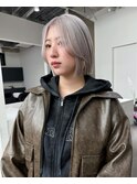 ハイトーンボブ/切りっぱなしボブ/ホワイトブロンド/ミニボブ