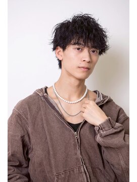 ルフュージュ バイ プロデュース 相模大野店(Refuge by Produce) メンズパーマ