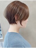 横浜西口大人ショートボブココアベージュ前髪なしグレージュ30代