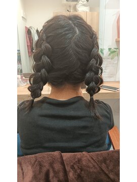 モントン(mon temps) 編み込みおさげスペシャル