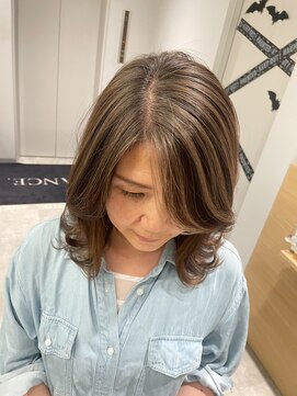 アヴァンス 京橋店(AVANCE) ミディアムヘア/デザインカラー/フェイスフレーミング/京橋