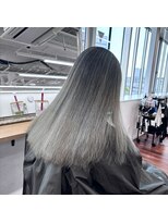 グランルッソ 岡山駅前(GRAN LUSSO)&nbsp;ホワイトシルバー　バレイヤージュ