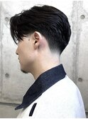 テーパーフェードセンターパート