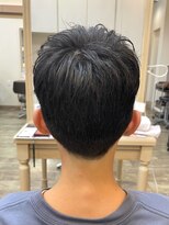 アルターリール(aL ter Rire)&nbsp;フェザーパーマ/サーフカール/刈り上げセンターパート/中村郁未