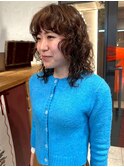 ブラウンカラー 顔周りカット ニュアンスパーマ 20代