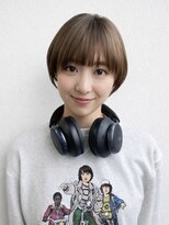 エアー 青山(AIR)&nbsp;前髪あり耳掛け丸みくびれショートボブ20代30代40代50代