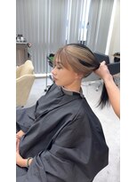 チザン(TIZAN)&nbsp;顔まわりで魅せるデザインカラー◎インナーブロンド