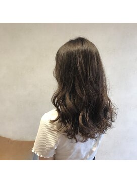 ライフ ウィズ ヘア(LIFE with HAIR) 赤味ゼロのミントグレージュ