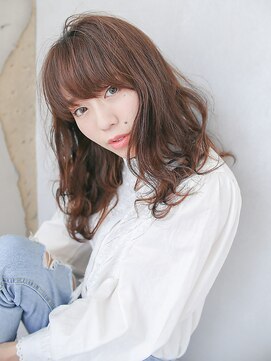 エウレカラックスビー(eureka luxbe) ナチュラルゆる巻きスタイル【LUXBE　宝塚店】