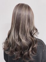 ダンクレスト(Daan Crest)&nbsp;暗髪×ハイライト