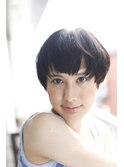 マッシュヘアー×インディゴブルー×サファイア×栗色×ショート
