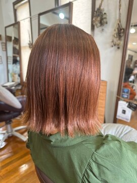 美容室 メザミー MESAMIES 外ハネボブ ピレンジ艶めきハイライトカラー
