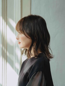 シンシ(Cinci) 切りっぱなしレイヤーボブ