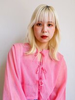 オッジ 西新店(Oggi)&nbsp;ハイトーン　顔周りレイヤー　ワイドバング　ホワイトベージュ