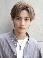 ロンド ローガン 名駅(Lond LOGAN)&nbsp;こぼれ髪が色気を演出！フェザーショートセンターパート