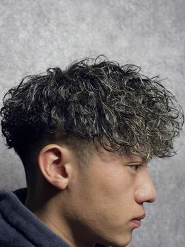 ライズ 新小岩店(RISE) スペインカール/スペインカールハイライト/（ハルト）